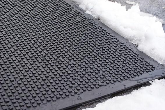 HeatedMats's tweet photo. #Hotblocks #HeatedWalkwayMats durable &amp; waterproof, protects against winter accidents. http://t.co/ZDlxOzMIvt http://t.co/0qZcK7GUEJ