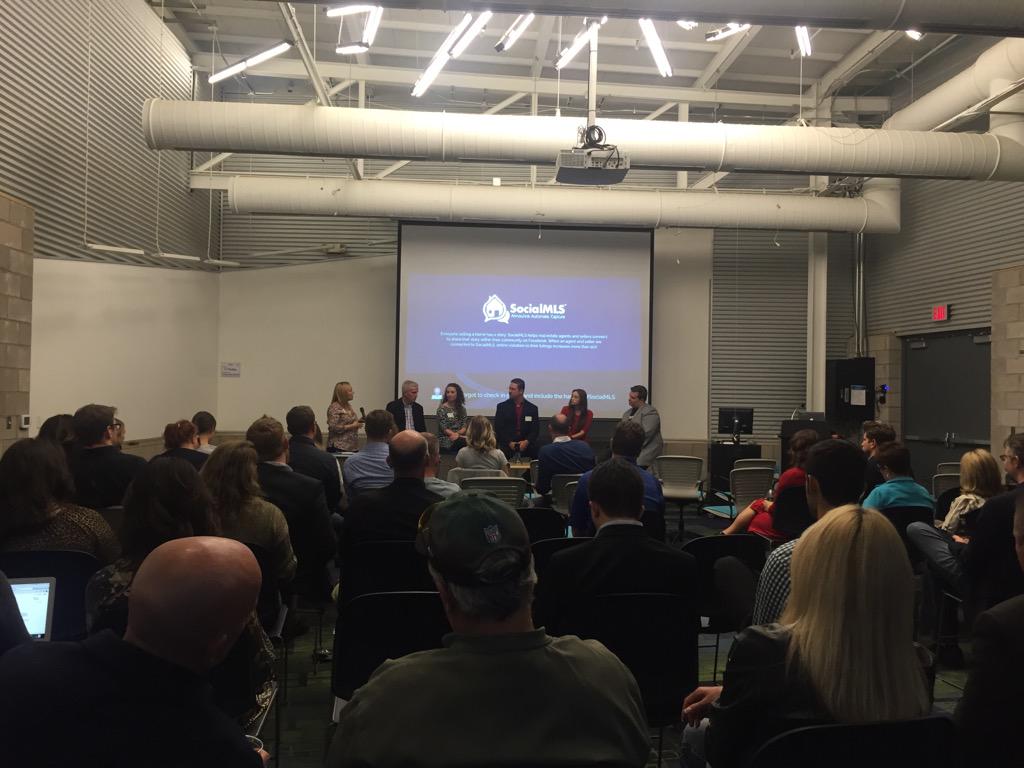 nirajspatel2010's tweet image. At the launch of #socialmls what a power packed panel