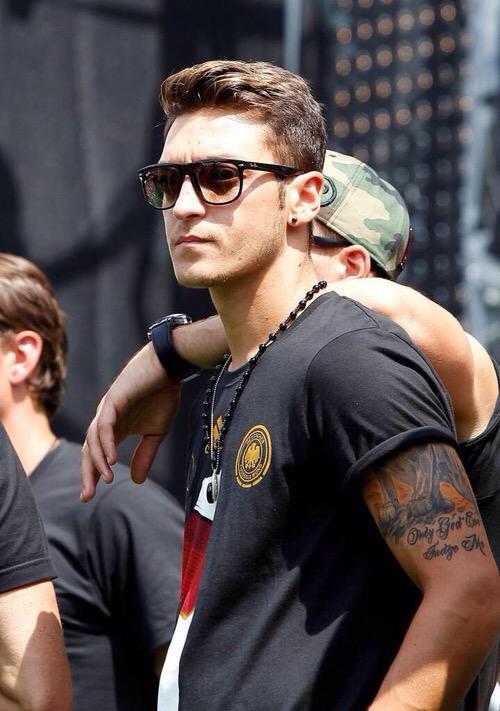 Happy birthday mesut ozil master wish you better season ahead 