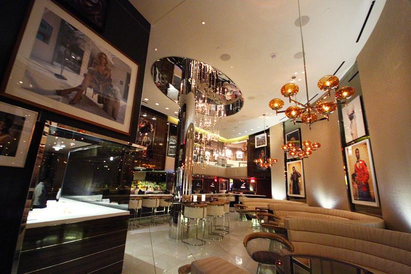 Galavantier's tweet photo. Our #LoungeOfTheWeek is @fizzlasvegas! Have you been there yet? Check it out http://t.co/0fzDTIutQV @CaesarsPalace http://t.co/gpTgqnXGcO