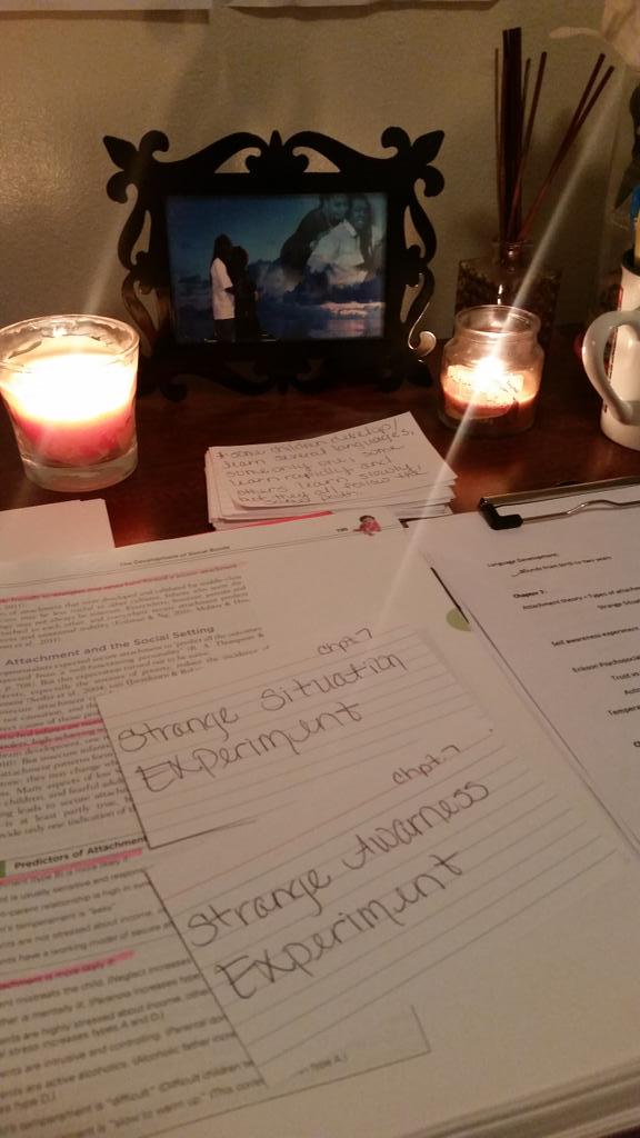 latevihamcnatt_'s tweet image. #HomeworkFlow 📚📙🔰📚📙