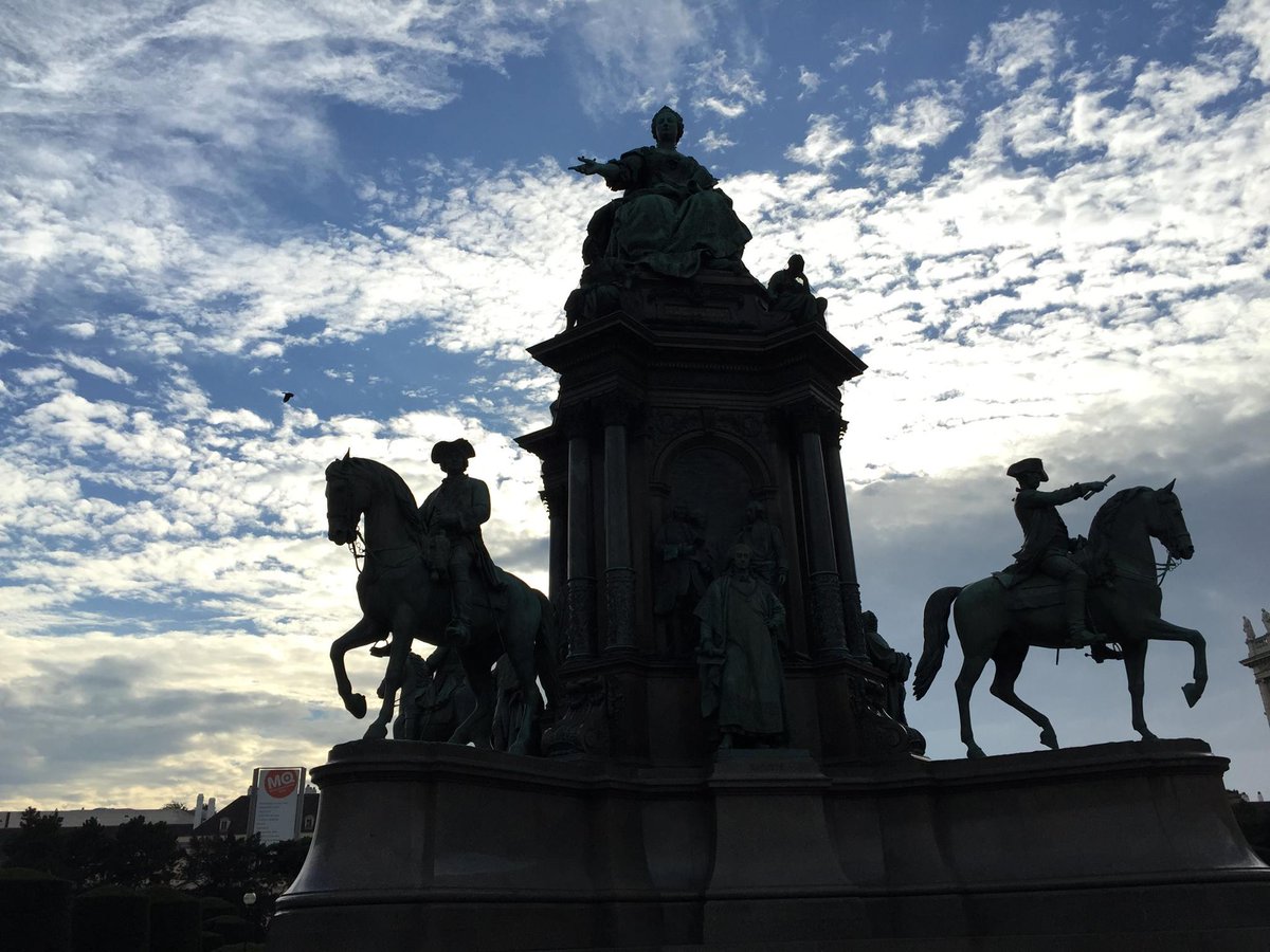 BestBlogger101's tweet image. The Magnificent. #Vienna #Austria #Vacations2015 #TravelBlog #Travelblogger