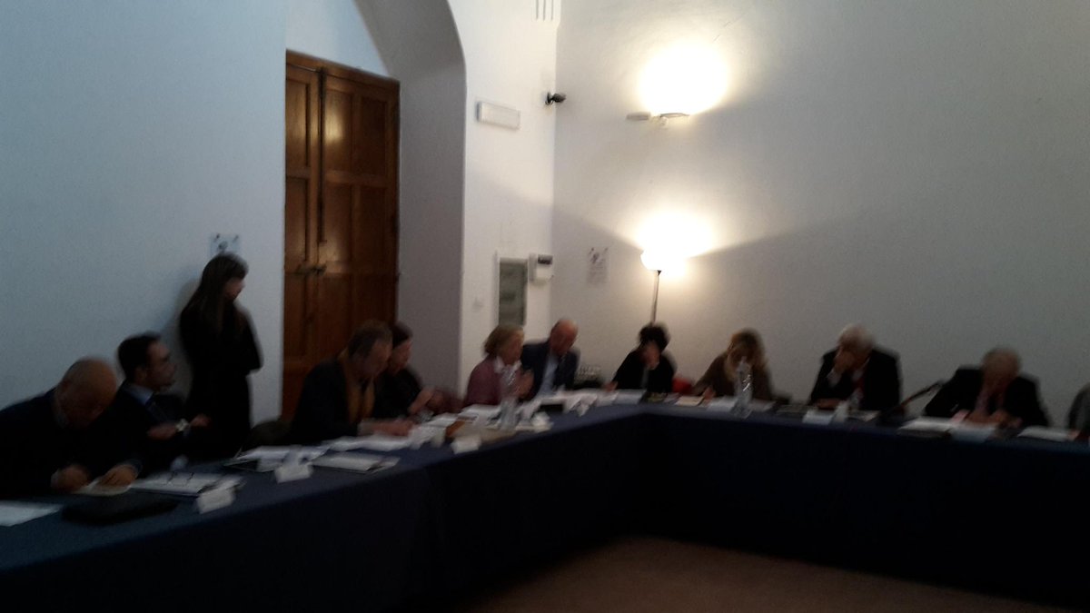 ClaudioBocci's tweet photo. #Ravellolab15 @flaviabarca il territorio si riappropri del patrimonio culturale identitario governance partecipativa https://t.co/gF0QhewCGL