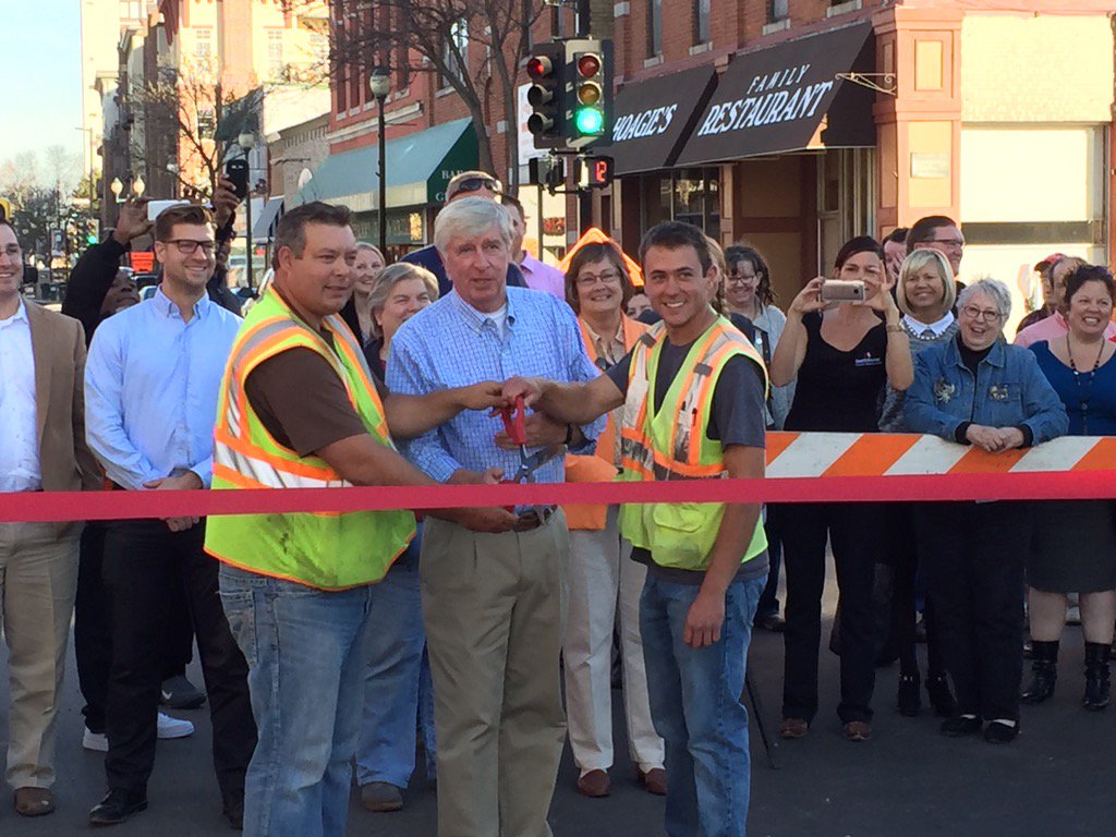 HopkinsMainSt's tweet image. Ribbon cutting ceremony at the Clock Tower Plaza!