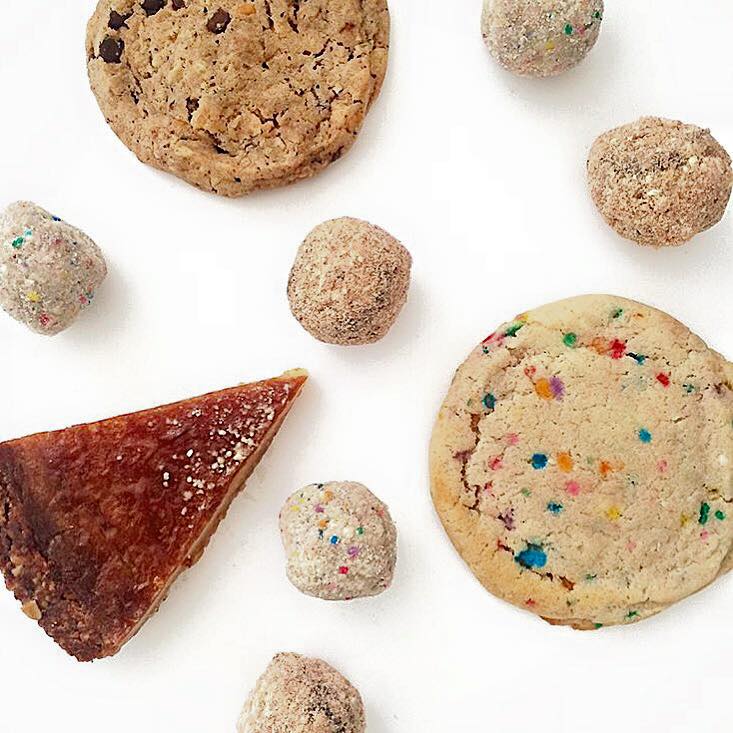 Eater_DC's tweet image. Compost cookies are here: Momofuku Milk Bar is open RIGHT NOW in D.C. ow.ly/TKWMV