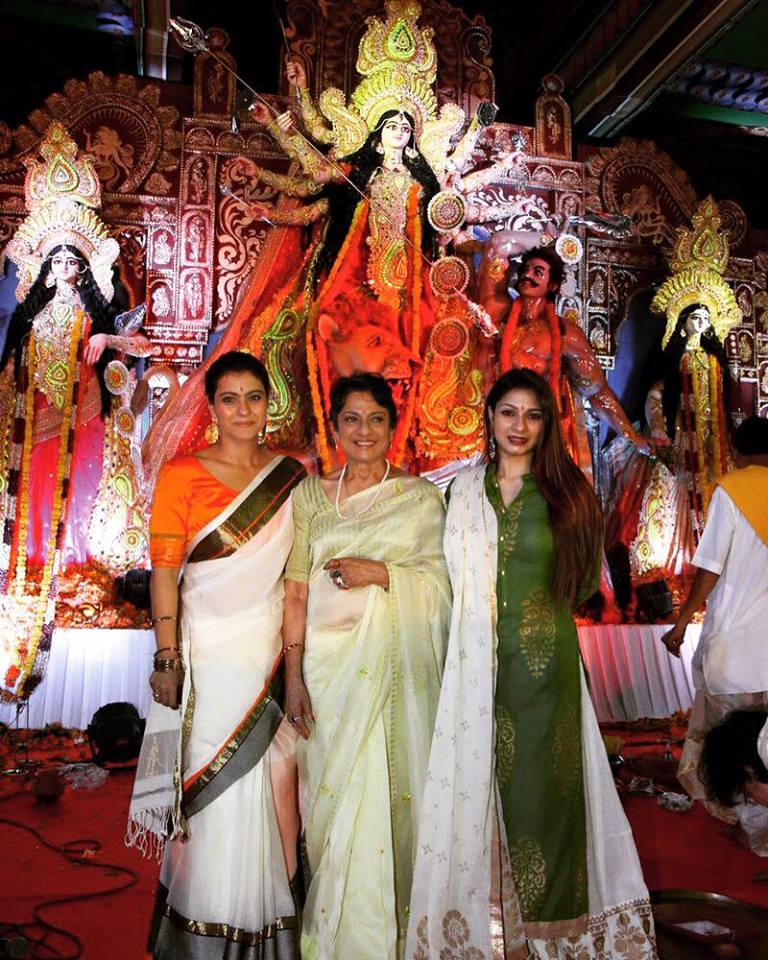 appearances_in's tweet photo. Their #DurgaPujaStyle is a #MustCopy #Kajol's saree or #Tanisha's suit? Who's outfit would you copy? https://t.co/ieh7jdgnwr