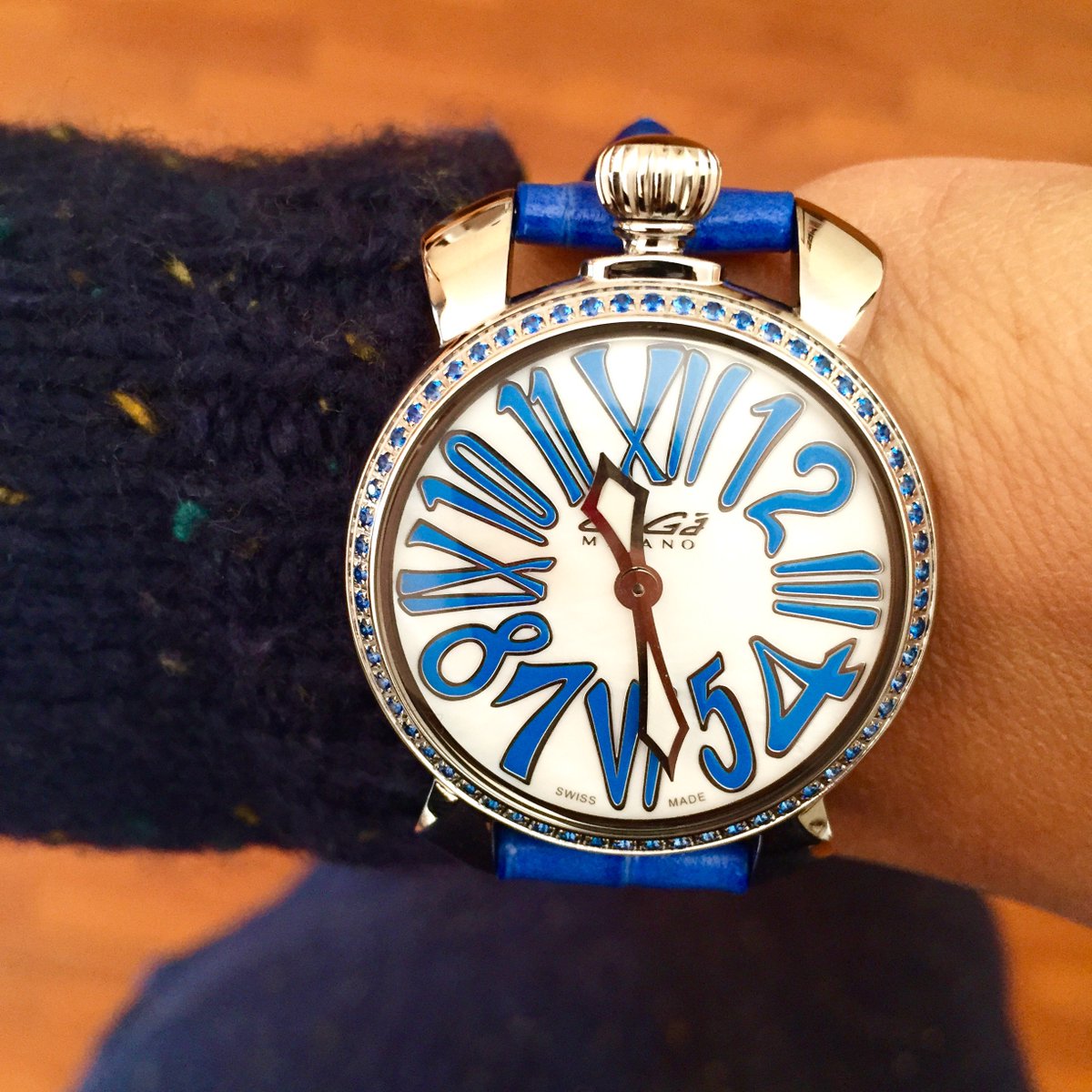 GaGaMilanoWorld's tweet photo. Check out one of the newest #GaGaMilanoWatches from our #StonesCollection • available now: https://t.co/tgb4sJrKSZ https://t.co/yUqnFctKTM