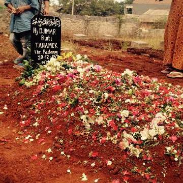 antonjnius28's tweet photo. Masih di bekasi slamat jalan nenek dari @PanjiRambass  semoga tenang disana,  aminn https://t.co/o0JzRxL41i