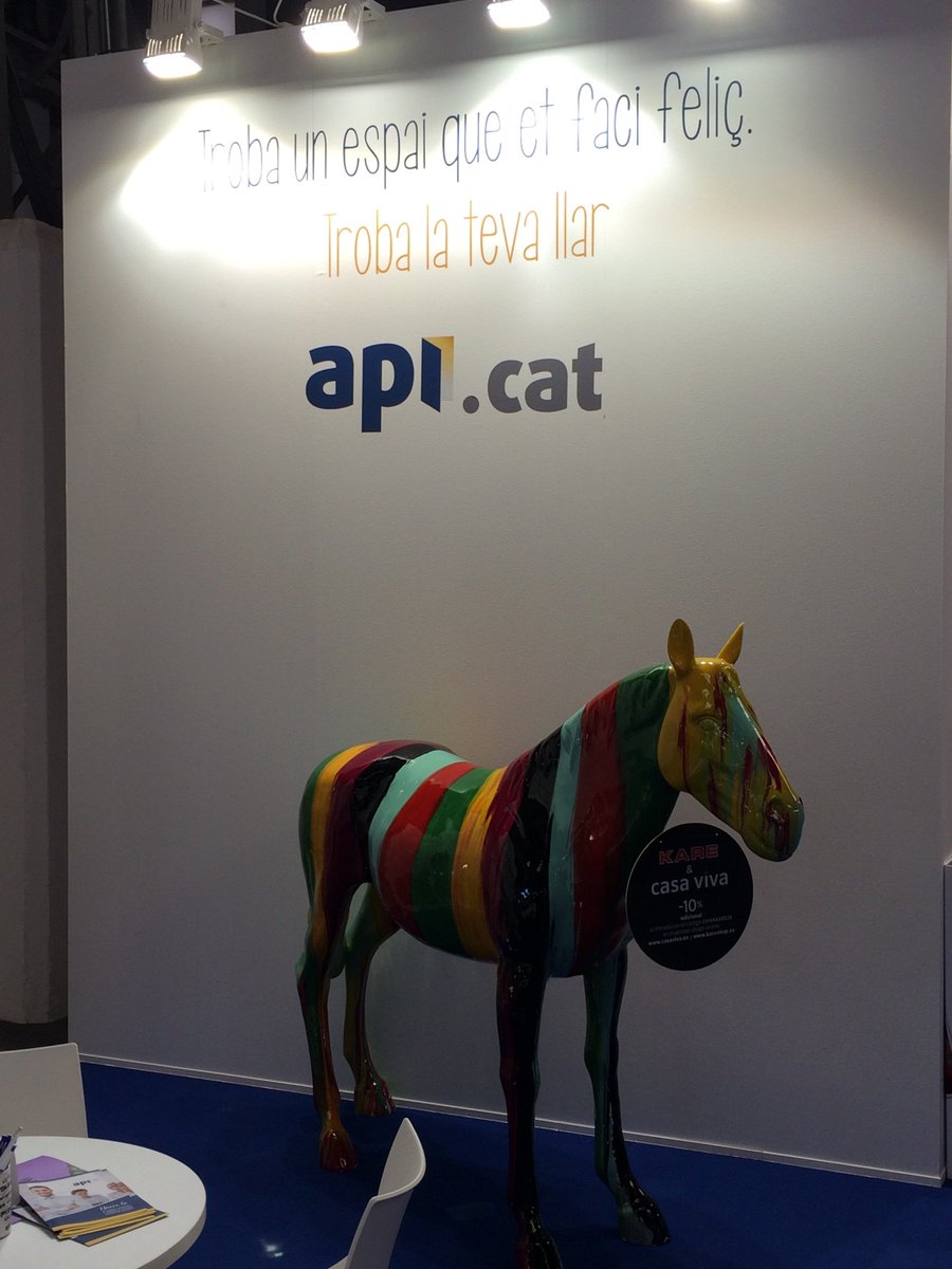 apicatalunya's tweet image. Pasa a vernos en nuestro stand en Barcelona Meeting Poting #BMP2015 #DontWorryBeApi