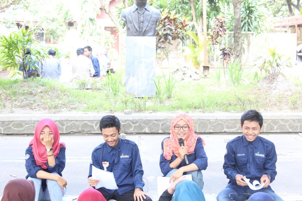 The history maked by us #liveyourdreamstour 😇