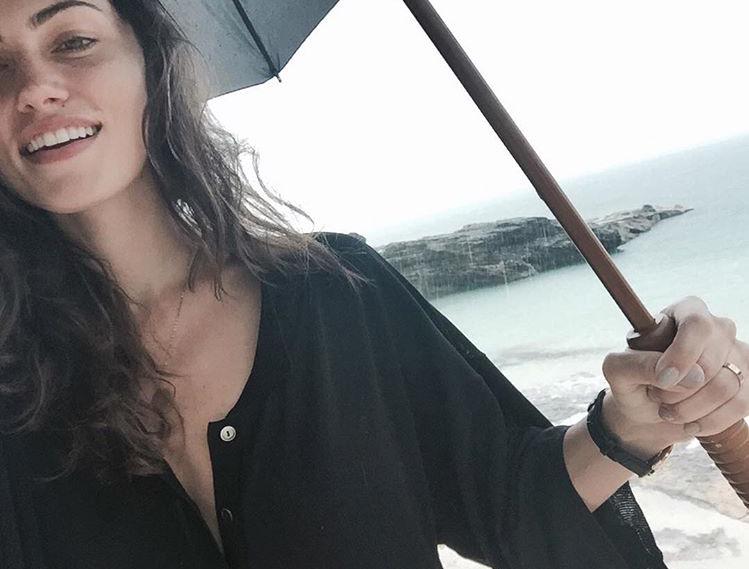 phoebe. (@fakegurrl) on Twitter photo 