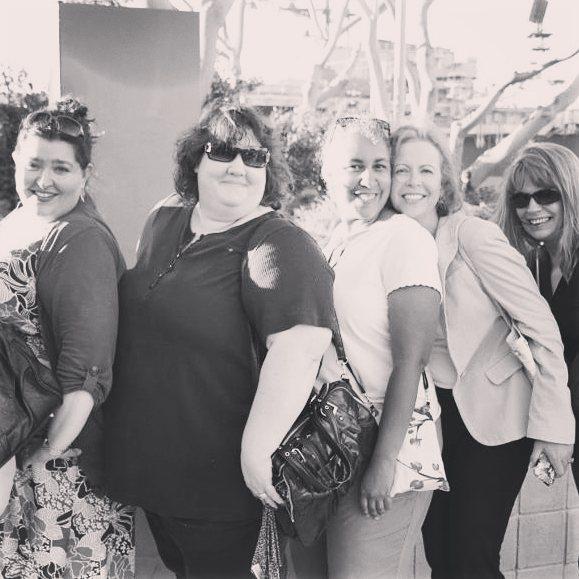 RobynsWorld's tweet image. One of my favorite pics from a few years ago I  San Diego with friends #tbt #throwbackthur… ift.tt/1RLquPf