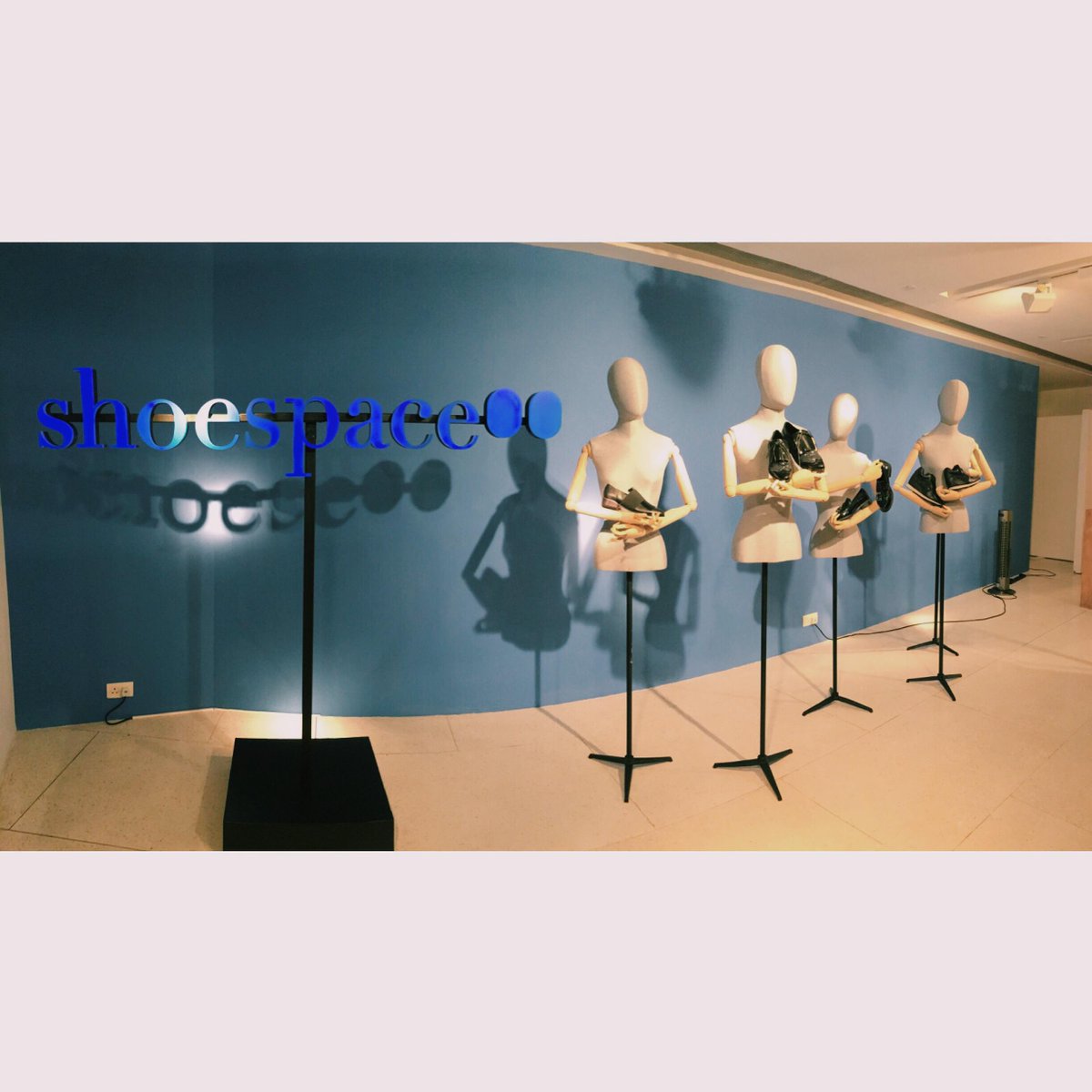 Lab_Concept's tweet image. Come check out Shoespace and try on the hottest styles from across an array of brands from Pedder Red to Sam Edleman!