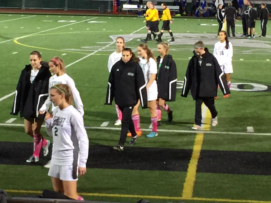 SkylineWSoccer's tweet photo. Skyline players have to be pleased with another win http://t.co/8am3ndZFdg