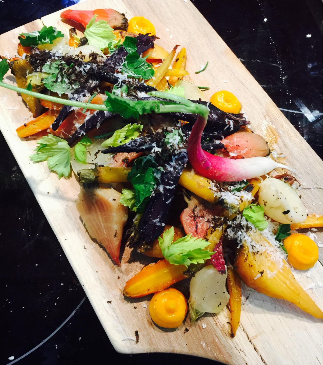 NextDoorKitchen's tweet photo. The perfect party platter - have you sorted your silly season yet? http://t.co/ullUfdEDTi