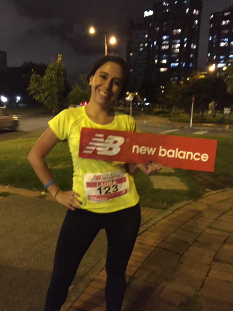 LALIGAMO's tweet photo. Excelente Entrenamiento Nocturno con #NewBalance porque #MiPasiónEsCorrer #NightTraining #NBRunners #HappyLoveSof http://t.co/uWbcSFGN1h