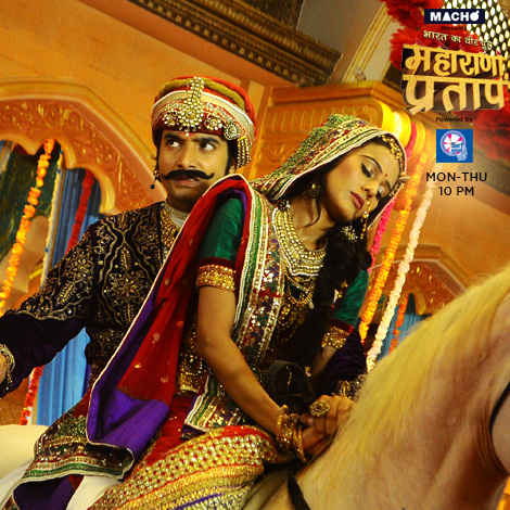 Which #Praphool is your favorite?
#Young or #older
<a href="/_HeenaParmar/">Heena</a> <a href="/SSharadMalhotra/">SSharad Malhotra</a> 
BKVPMP <a href="/SonyTV/">sonytv</a>