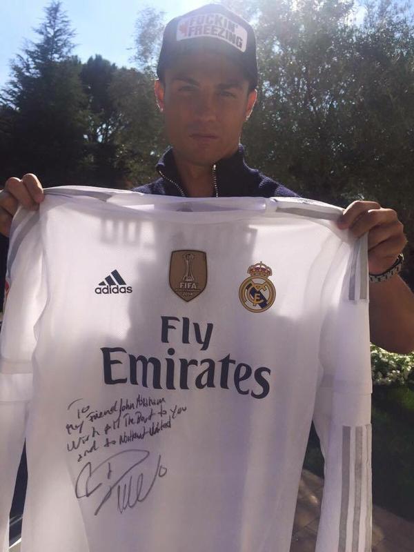  gifts signed jersey |  