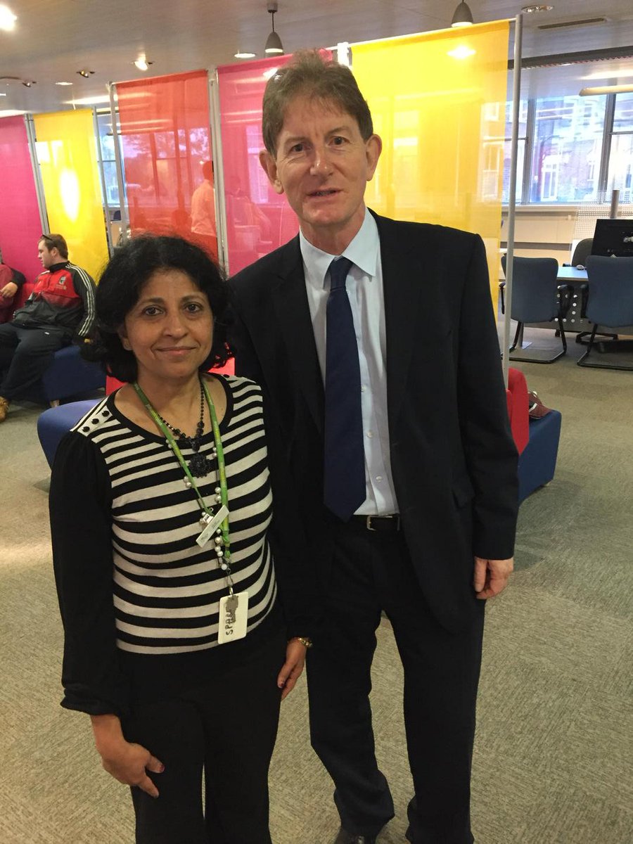Robert Devereux tweet media