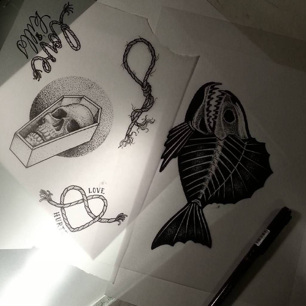 patrickkoosman's tweet photo. Flash doodles #tattooflash #tattoo #instatattoo #tattoolife #linework #illustration #ptrck #ptrck #ptrck (bij Studi… http://t.co/Yj2CI4HPNw