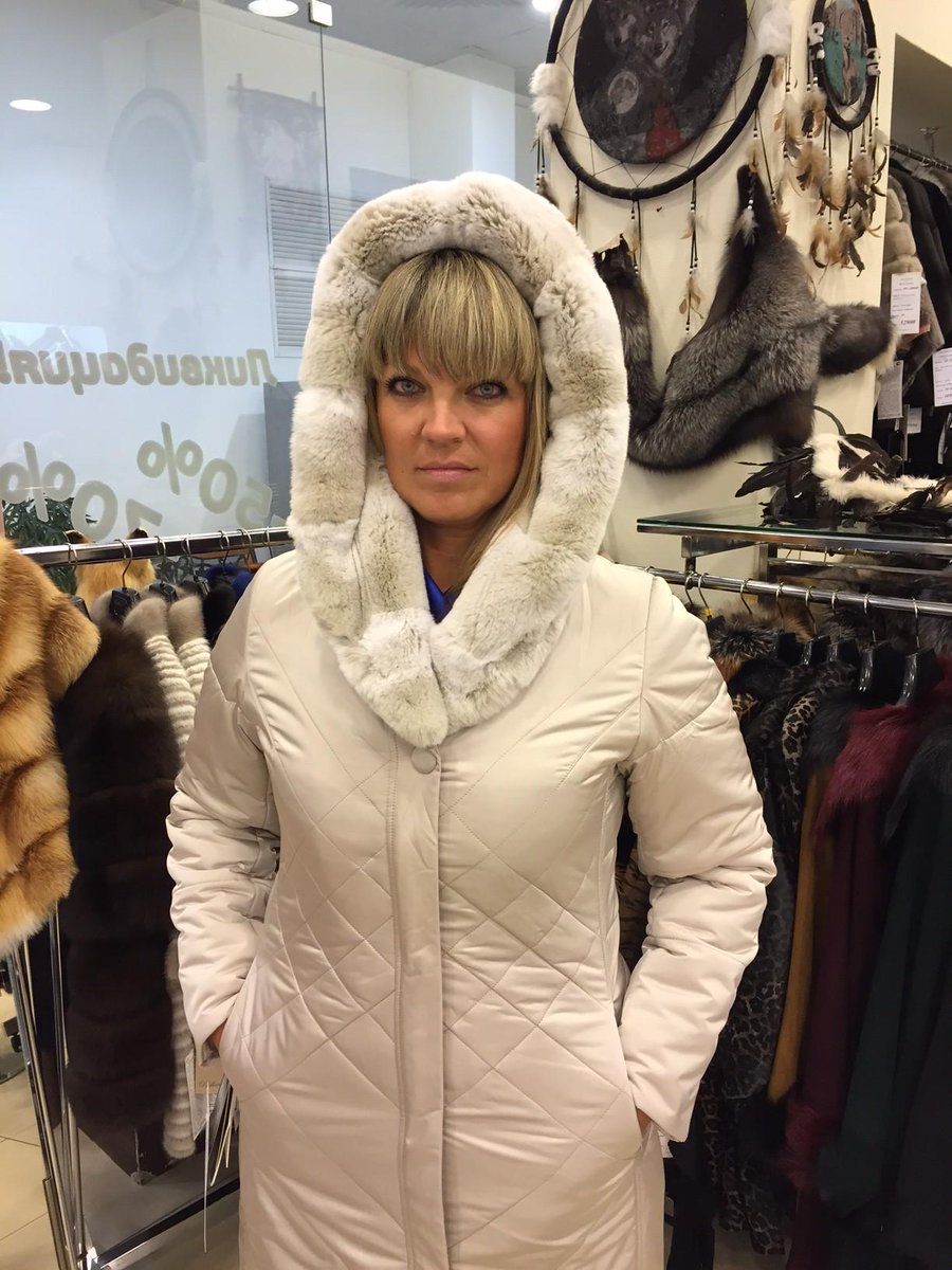 зимние женские пальто и куртки из стеганой плащевки фото зимние женские пальто и куртки из стеганой плащевки фото