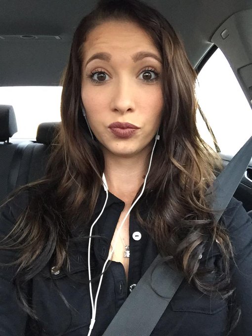 How are my birds xoxo #loveyouguys http://t.co/czOWov0ZqM<a href="/tag/loveyouguys"class="tags">#loveyouguys</a>