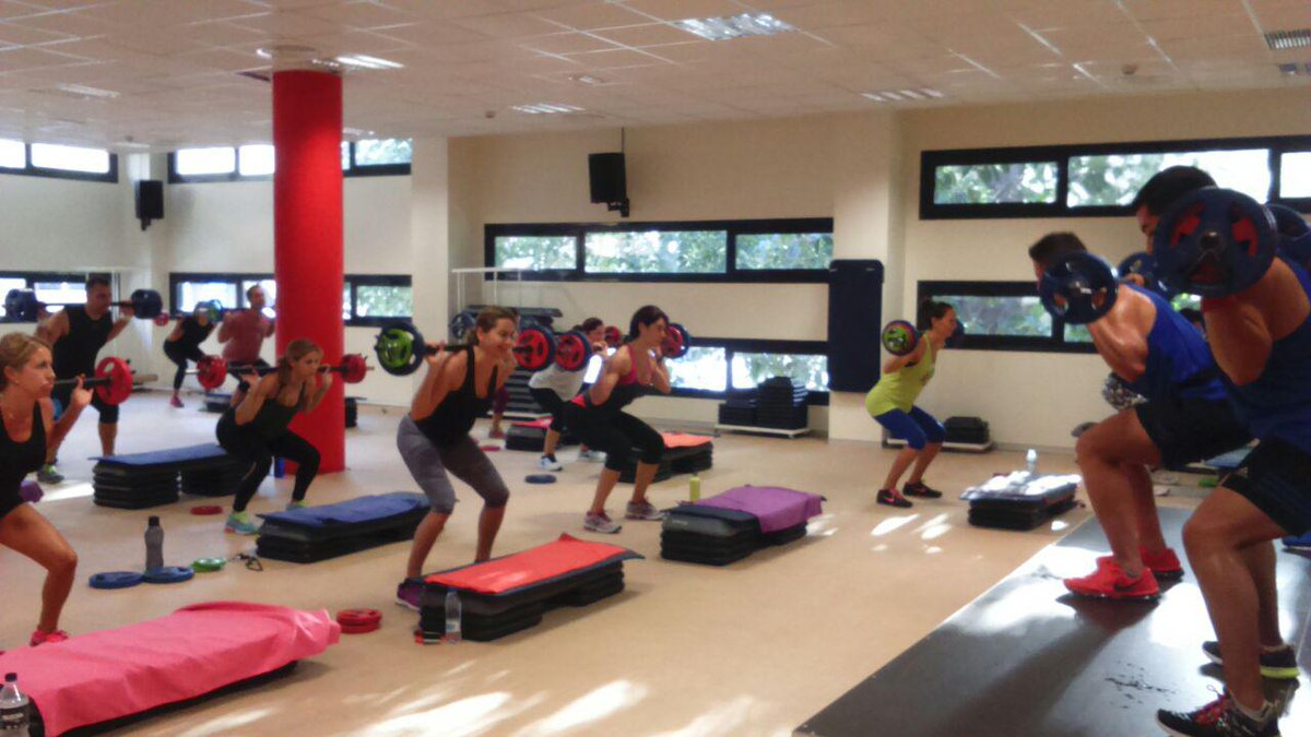 EgoSportCenter's tweet photo. Buena asistencia en la sesión de Body Pump esta mañana en @EgoSportCenter para presentar la coreografía #BodyPump95 http://t.co/1cVtVYZ4xo