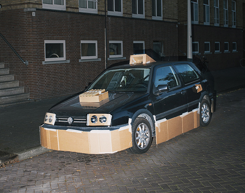 designboom's tweet image. artist pimps out strangers cars at night with cardboard and tape #supercar designboom.com/art/max-sieden…