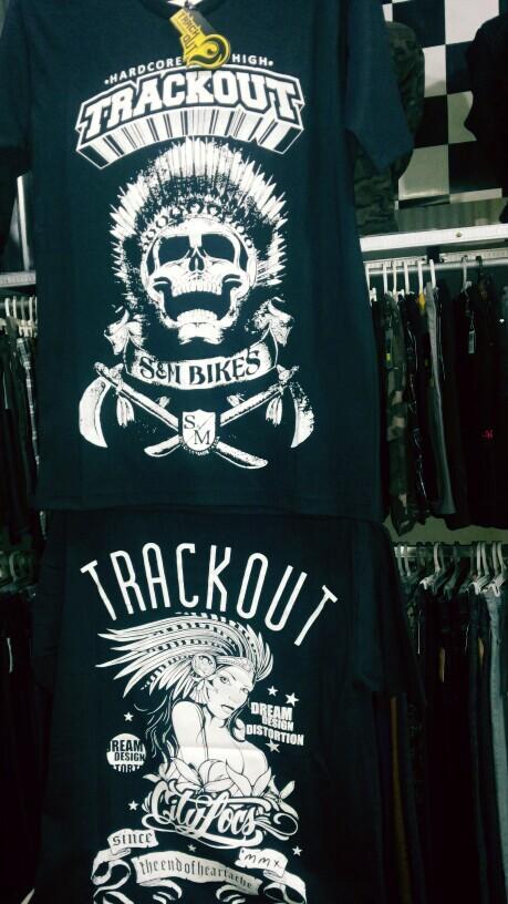 Dolly Is Dead (@clinikgaul99) on Twitter photo 