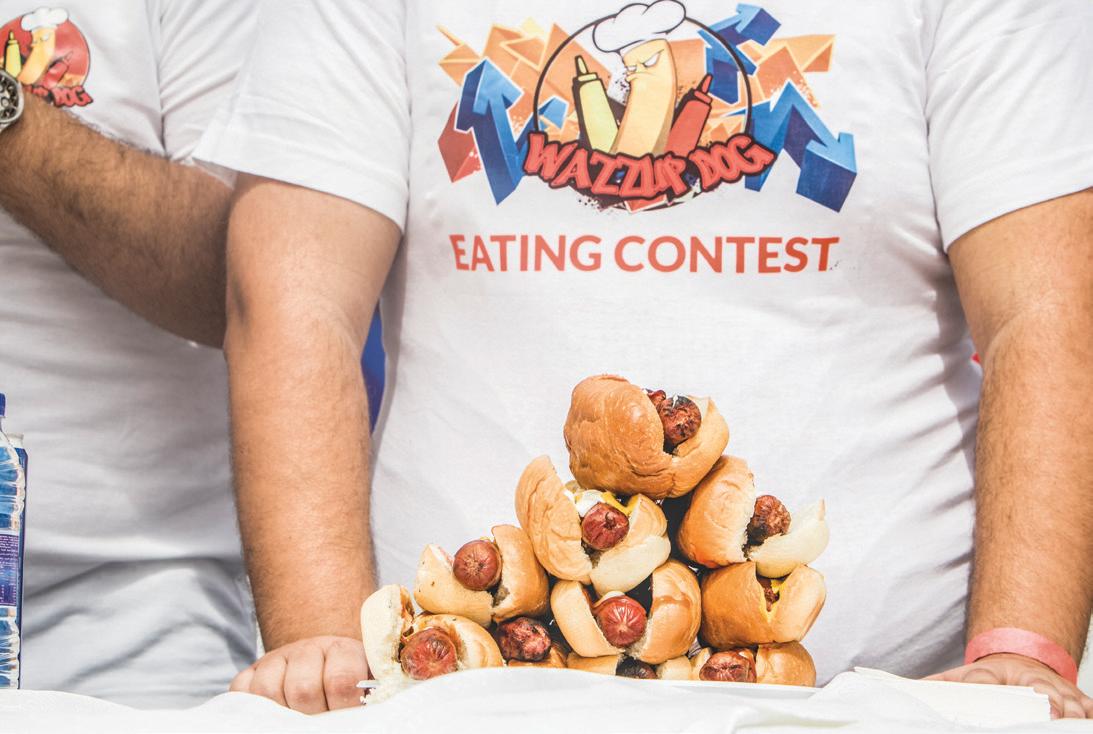 UMenJo's tweet photo. Our #LabRat ventured into food competitions.. Find out what it was like for him at a #WazzupDog​ competition! http://t.co/NMuREev3ln