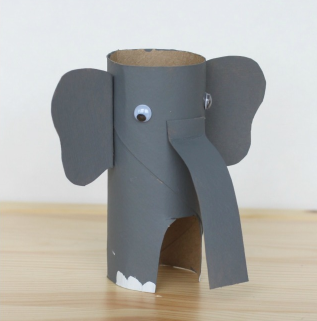 MiniArtist_'s tweet image. Le top 5 des #tubes du #weekend sélectionnés par notre équipe !
Ne sont-ils pas mignons ces petits #animaux ? :)