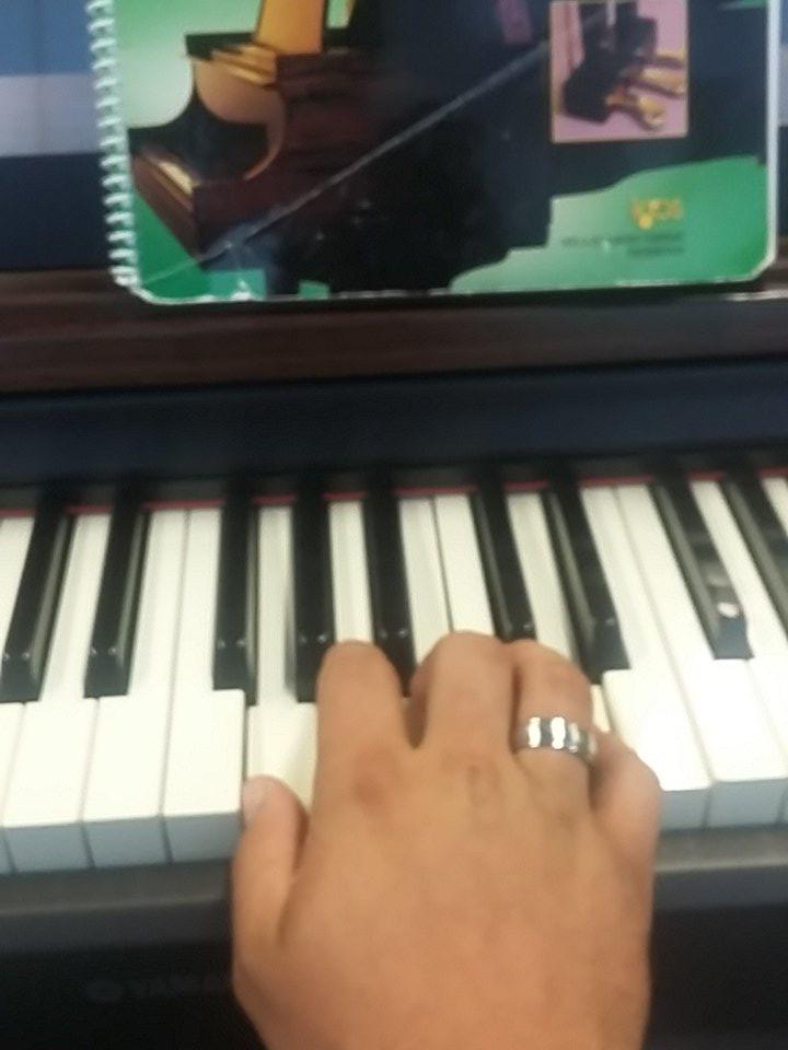 davidjacob_prcc's tweet image. Ending the week with piano class. #musicmajor #piano1