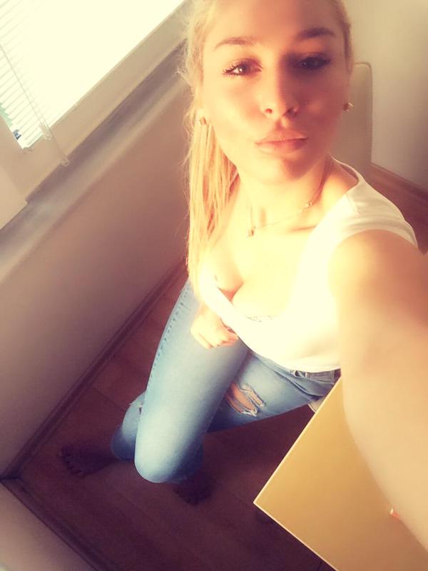 Merve Şenel (@mervesenel00) on Twitter photo 