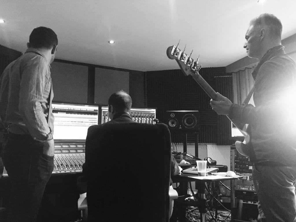 8RAYGroup's tweet image. Laying bass down @brotherstrut so funky right now #funk #funkyfriday