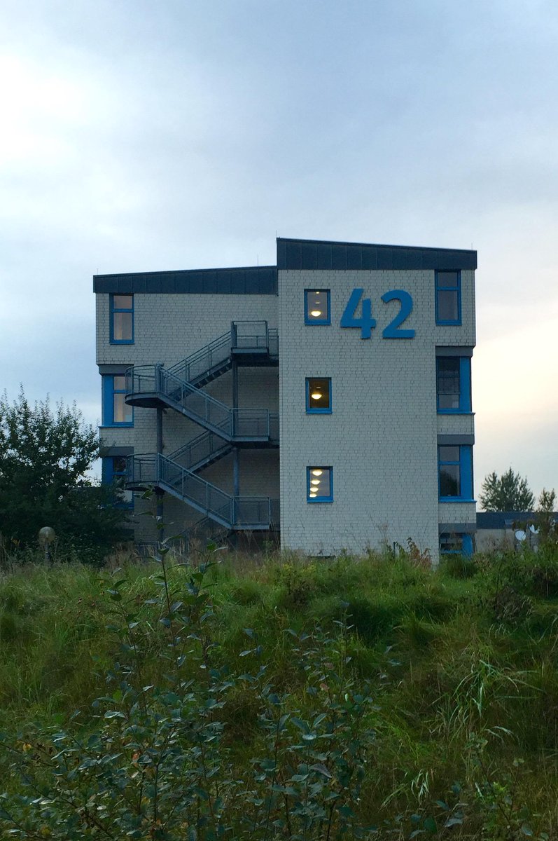 kaschu's tweet image. Irgendwie hat die Hausnummer des FB Informatik der FH-Dortmund etwas subtiles ...