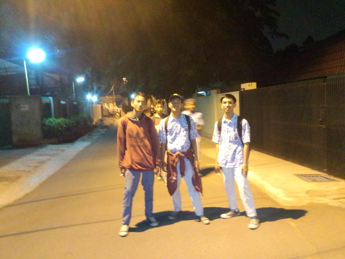 BrotoUmarF's tweet photo. http://t.co/oO2fhBNeQ9
