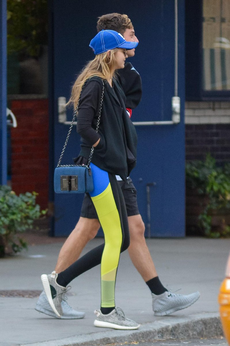 Gigi Hadid Source On Twitter October 14 Gigi Hadid And