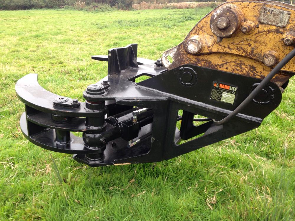 Hardlife_UK's tweet image. New tree shear being fitted today for FW Grantham #treeshear
