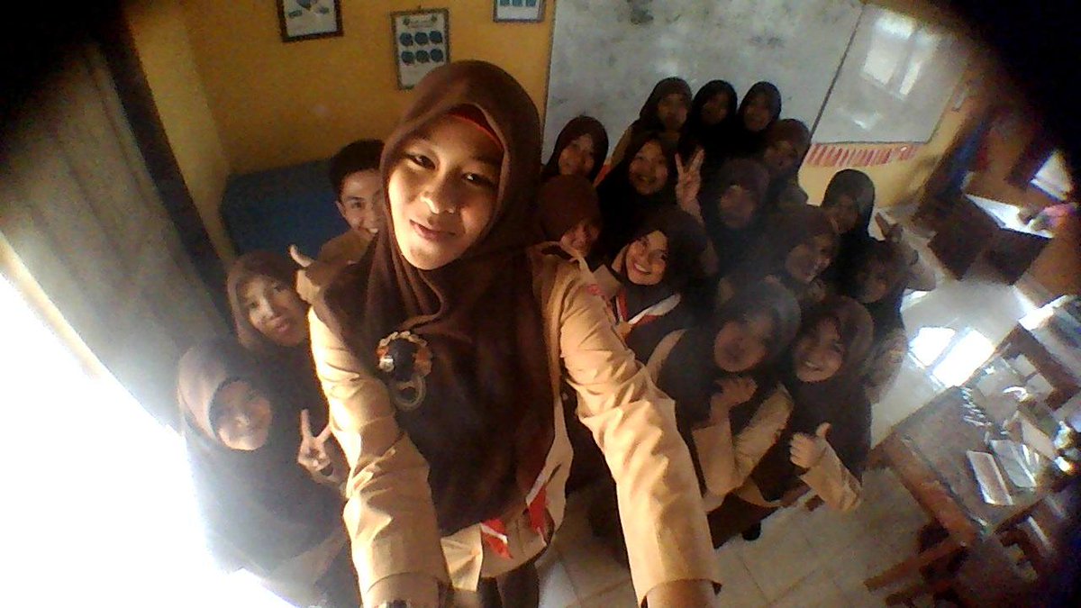 RTkrisma's tweet photo. ternyata disini indah :D *Muncul lgii http://t.co/Odv9y9KYhb