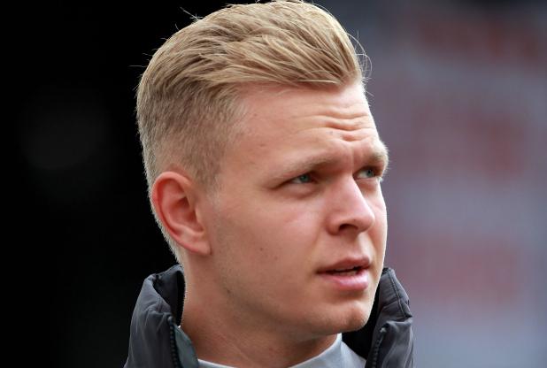 Happy birthday! Kevin Magnussen learns of exit by email

Read more:  