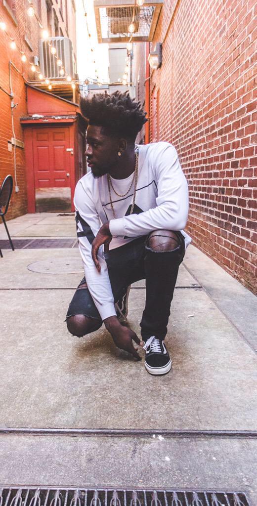 affectapparel's tweet image. @JuhovahSC rockin our new Affect Block longsleeve🔥 

Get yours now: 
👉🏽affectapparel.com👈🏽