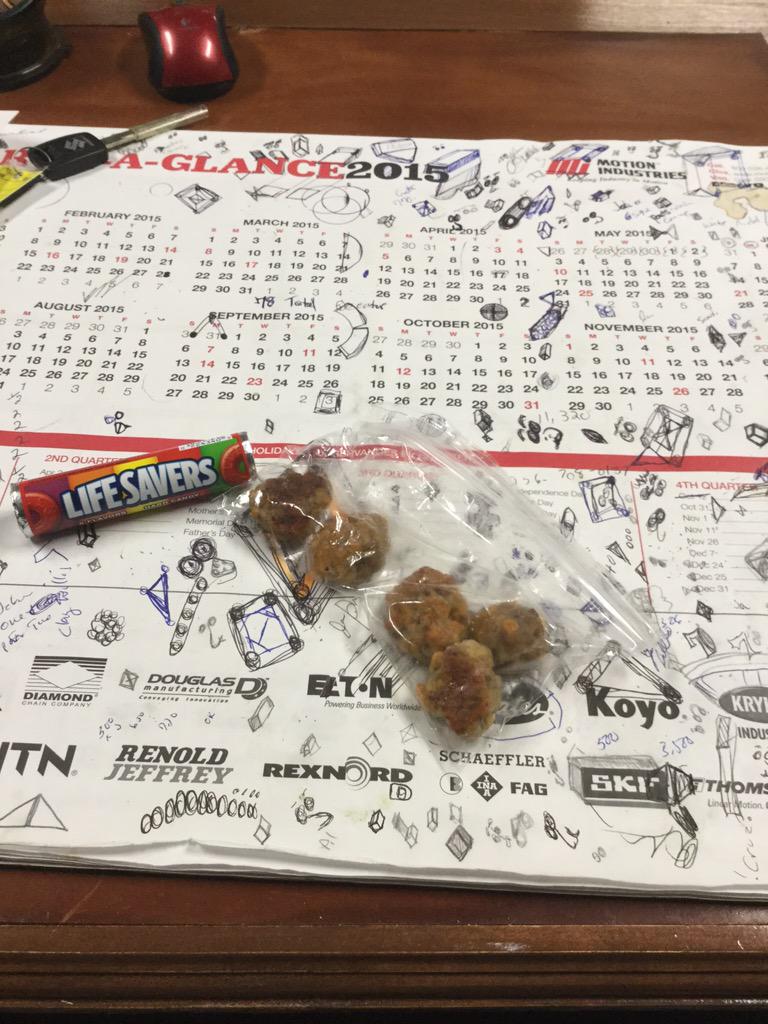 JPG7641's tweet photo. National Boss's Day and Showered with Gifts from the best employees!! http://t.co/JmMYoRVfY8