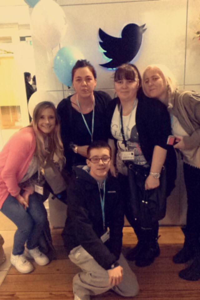 deirdrebohan26's tweet photo. Great day #FridayForGood learning all about Twitter 😄gonna be great at this Twitter stuff after today 😝#techchatie http://t.co/ERhZNagUFP