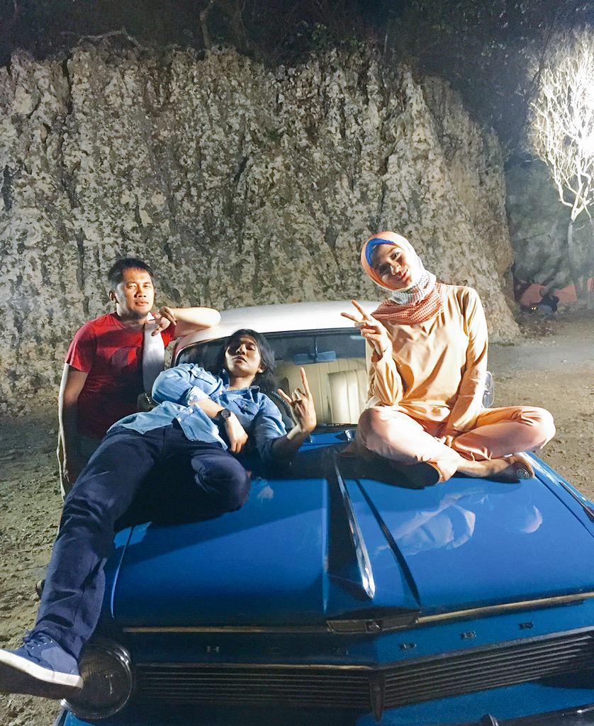 21:44 yogyakarta "talaktiga" @Hanungbramantyo <a href="/_VinoGBastian/">VinoGBastian__</a>