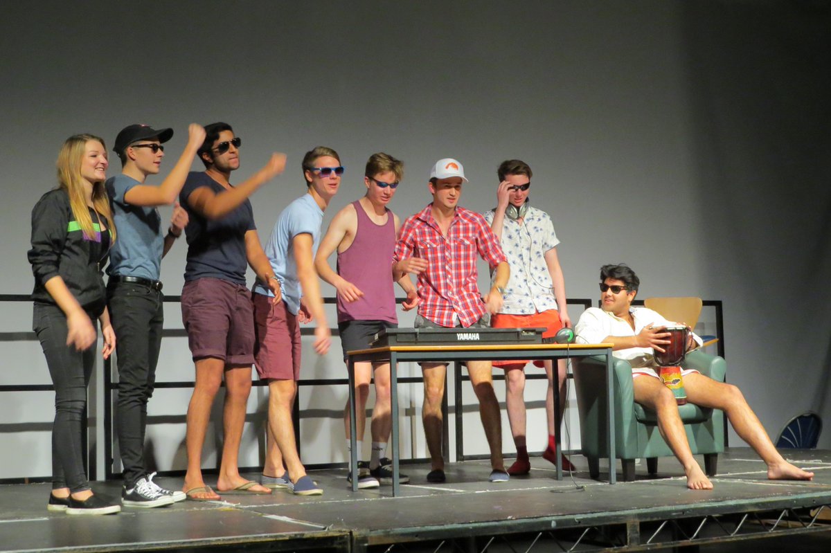 ReadingBlues's tweet photo. House Drama: There is no other #RBCSHouseEvents http://t.co/lRTYIw6W8P