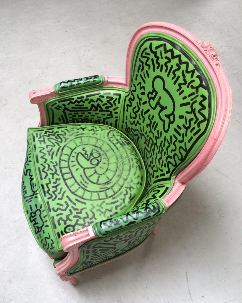 MirusGallery's tweet photo. #FBF Remembering #KeithHaring and his history with the building where our gallery is housed. #ClubDV8 #KHaring http://t.co/4r2VEIUszH