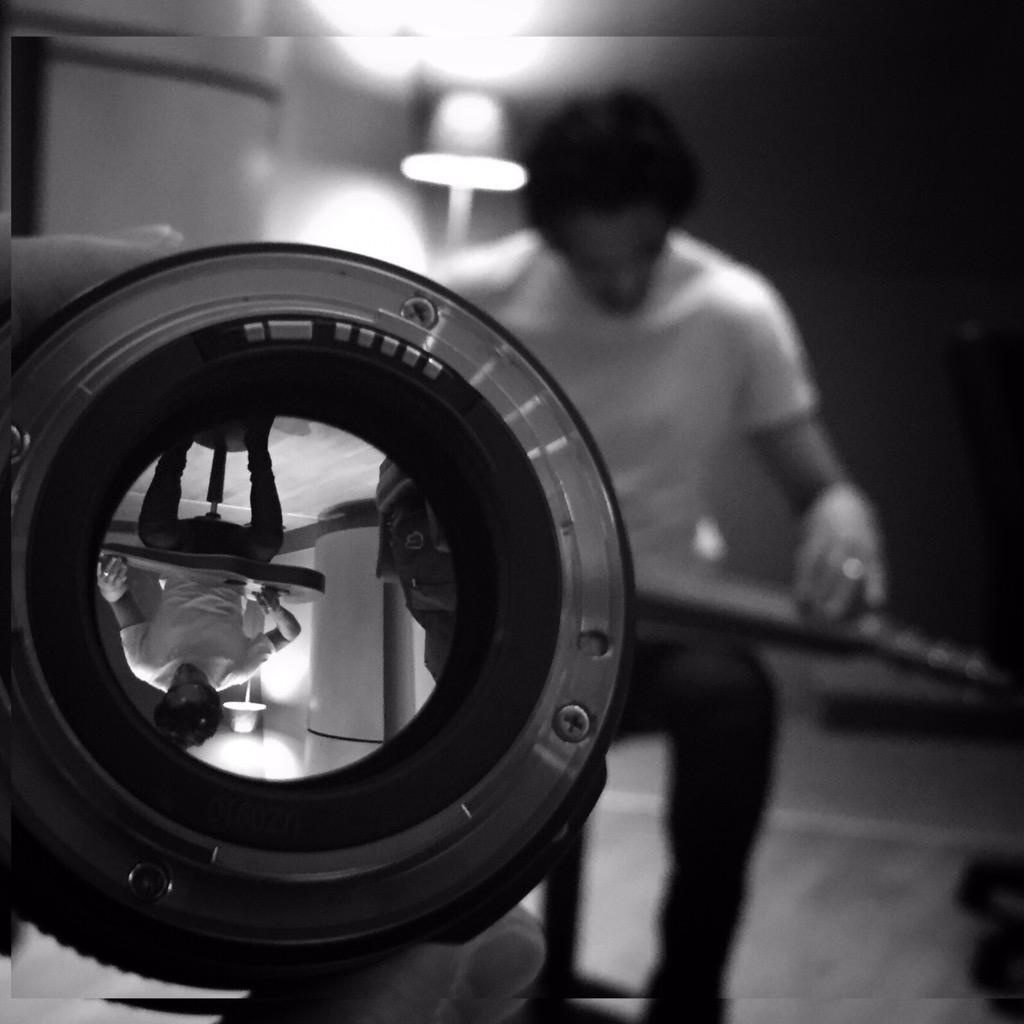 Tomamusique's tweet photo. You'll hear my new gun soon #woodmusic #urbancowboy #tomalbum3 #ammunitions http://t.co/7kFHWJCc9b