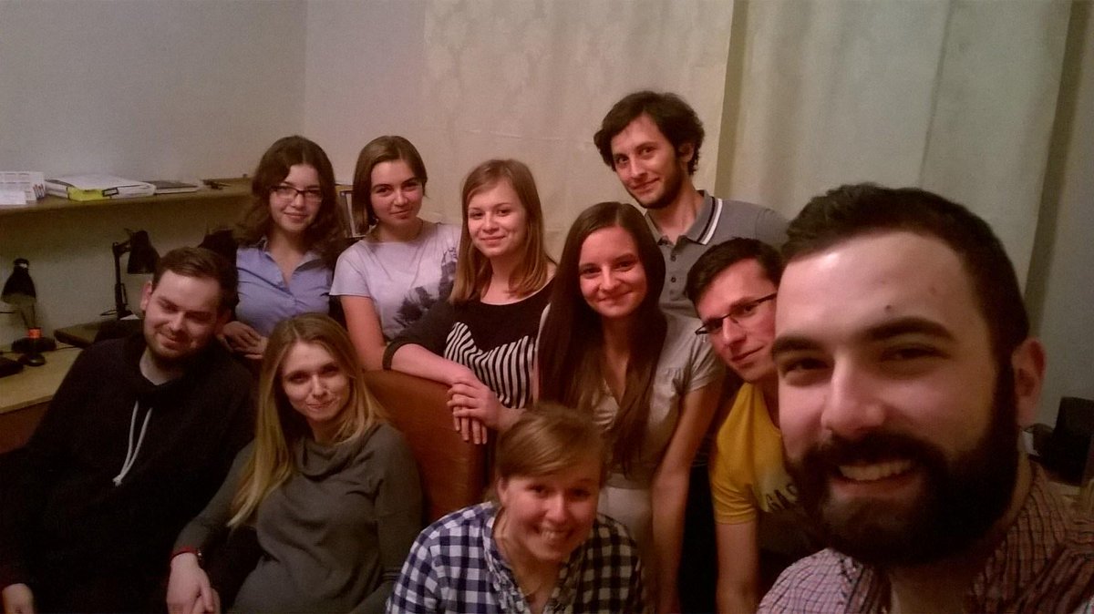 OazaRadom's tweet photo. Pozdrowienia od naszych animatorów studiujących w Krakowie! ;) http://t.co/d8sABrm3Qg
