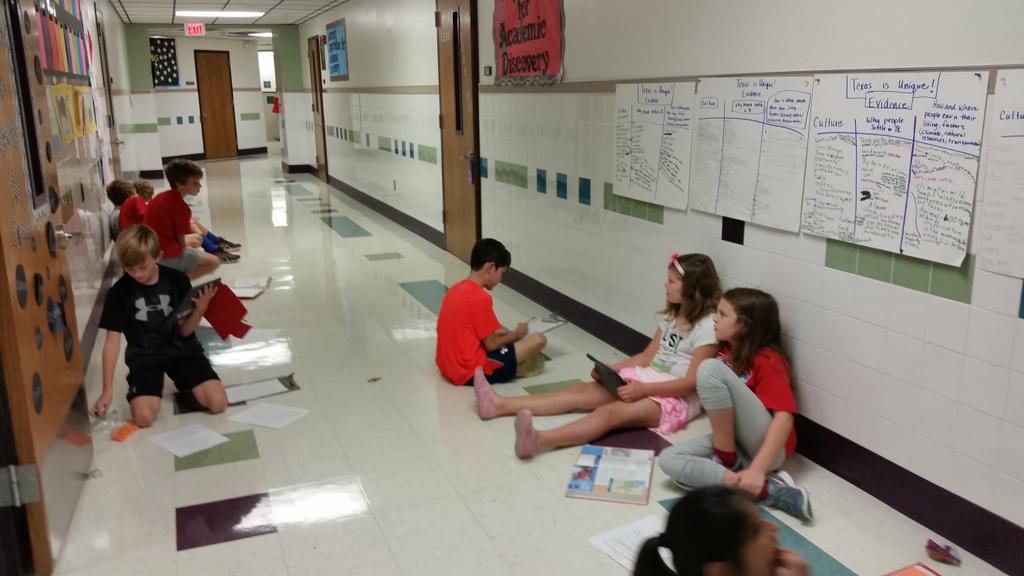 BESEccleston's tweet photo. 4th graders worked hard to complete some amazing Corner Stone tasks. 
# amazing @BESTexans http://t.co/tM3RKUhji9