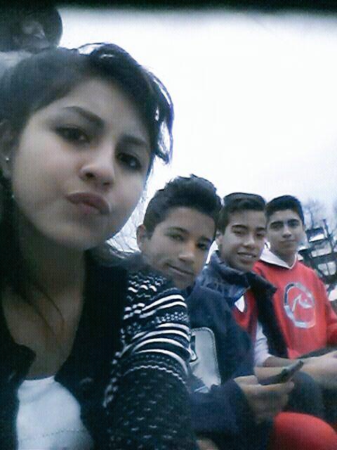 JuanciithooC's tweet photo. En ituz http://t.co/t5VnOtmd3s